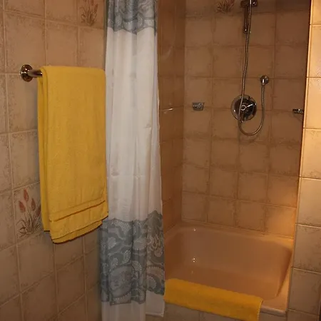 Schlosser Hotel 3*